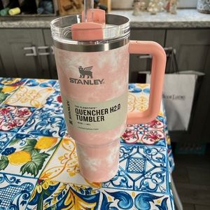 Stanley 40oz pink tie dye